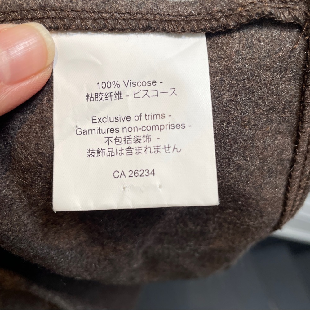 m0851 Blanket Cape in Cocoa Brown — Montreal Luxury Outerwear Brand - Picture 8 of 9